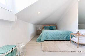 Bairro Alto Views by Homing