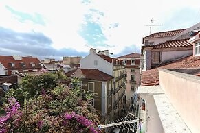Bairro Alto Views by Homing