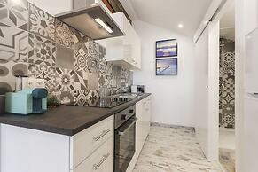 Bairro Alto Views by Homing