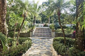 Paradise Beach Lodge