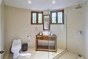 Paradise Beach Lodge