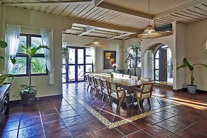 Paradise Beach Lodge