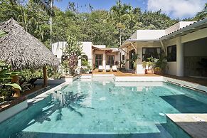 Paradise Beach Lodge