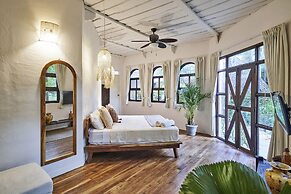 Paradise Beach Lodge