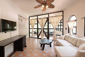 Paradise Beach Lodge