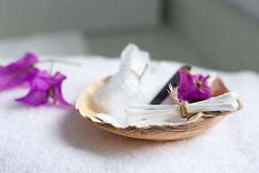 Casa Flor - Adults Only