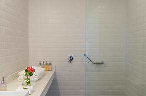 Casa Flor - Adults Only