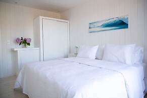 Casa Flor - Adults Only