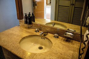 Hotel Cantalagua Inn