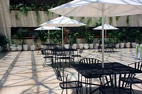 Hotel Cantalagua Inn