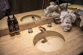 Hotel Cantalagua Inn