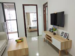 Gemmed Apartment