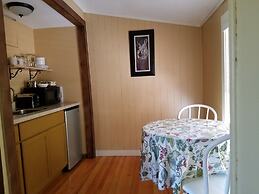 China Creek Cottages