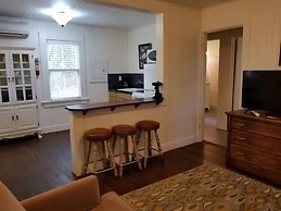 China Creek Cottages