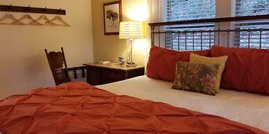 China Creek Cottages