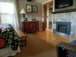 China Creek Cottages