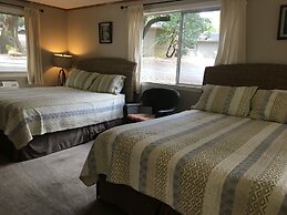 China Creek Cottages