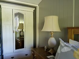 China Creek Cottages