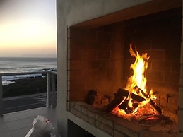 Gansbaai Seafront Holiday House: Ons C-huis