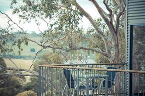 River Vineyard Retreat