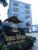 NuttyPhoy Hotel