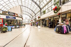 Cathedral Junction Apartment