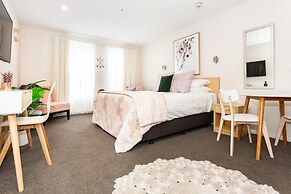 Cathedral Junction Apartment