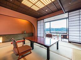 Yamashiro Onsen Miyabi no Yado Kaga Hyakumangoku