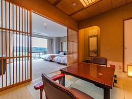 Yamashiro Onsen Miyabi no Yado Kaga Hyakumangoku