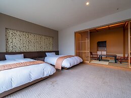 Yamashiro Onsen Miyabi no Yado Kaga Hyakumangoku