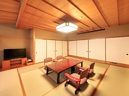 Yamashiro Onsen Miyabi no Yado Kaga Hyakumangoku