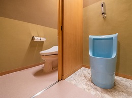 Yamashiro Onsen Miyabi no Yado Kaga Hyakumangoku