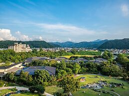 Yamashiro Onsen Miyabi no Yado Kaga Hyakumangoku