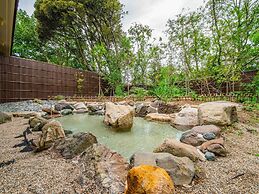 Yamashiro Onsen Miyabi no Yado Kaga Hyakumangoku