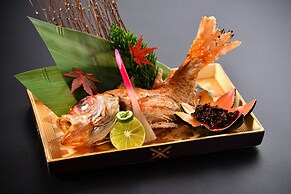 Yamashiro Onsen Miyabi no Yado Kaga Hyakumangoku