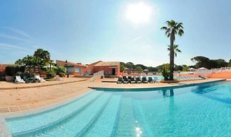 Parc Saint James Oasis Village