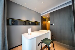 MIJU HOUSE Gubei-a small white building beside Shanghai oil painting s