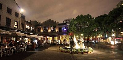 MIJU HOUSE Gubei-a small white building beside Shanghai oil painting s