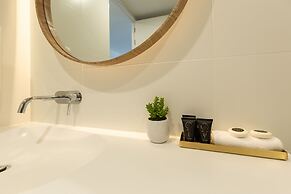 Astina Suites Forster