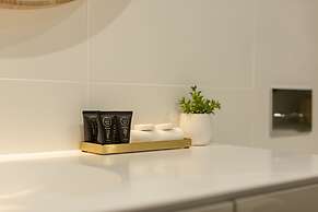 Astina Suites Forster