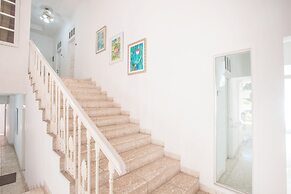 Capital O 332 Residence G17 Kemang