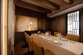 The Okura Tokyo