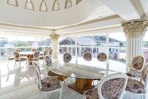 Super OYO Capital O 293 Mutiara Hijau Suites Syariah