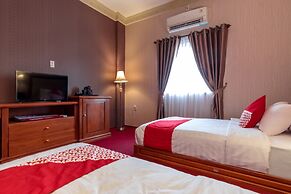 Super OYO Capital O 293 Mutiara Hijau Suites Syariah