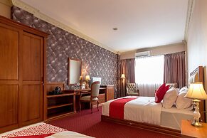 Super OYO Capital O 293 Mutiara Hijau Suites Syariah