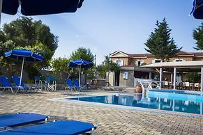 Olive Grove Studios & Apartments