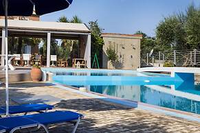 Olive Grove Studios & Apartments