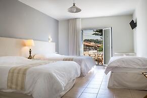 Olive Grove Studios & Apartments