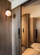 Mollie's Motel and Diner