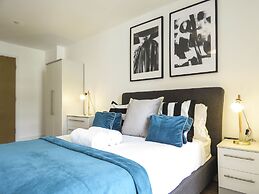 Tudors eSuites Birmingham Canalside Apartments